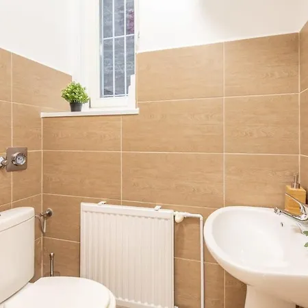 Full Comfort, 4 Bedrooms In The Heart Of The Apartment